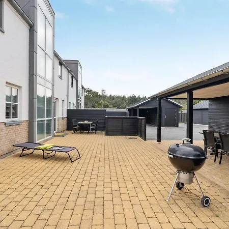 Holiday home Hilma - 600m From The Sea In Nw Jutland By Interhome Lokken