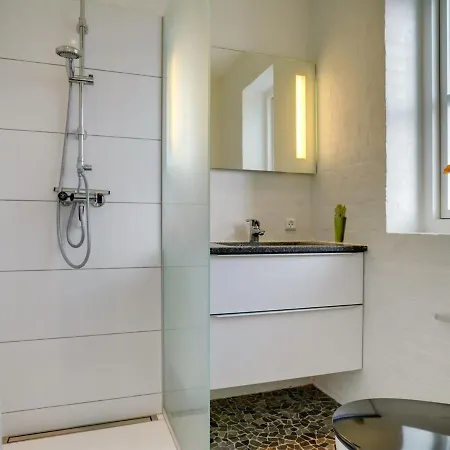 Hilma - 600m From The Sea In Nw Jutland By Interhome Holiday home *