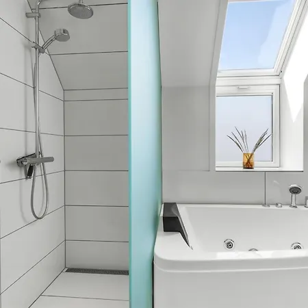 Hilma - 600m From The Sea By Interhome Nyaraló