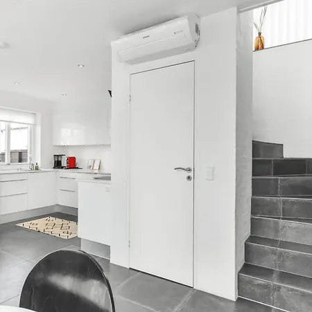 Hilma - 600m From The Sea By Interhome *
